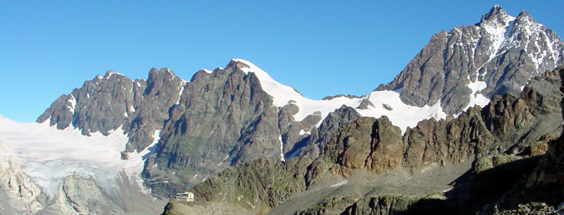 il Gruppo del Bernina e Rifugio Marinelli